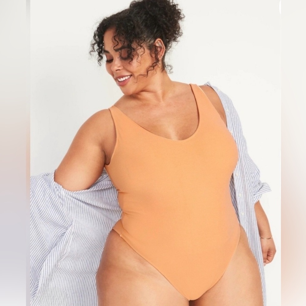 Old Navy Apricot Scoop-Back One Piece Swimsuit 4x NWT